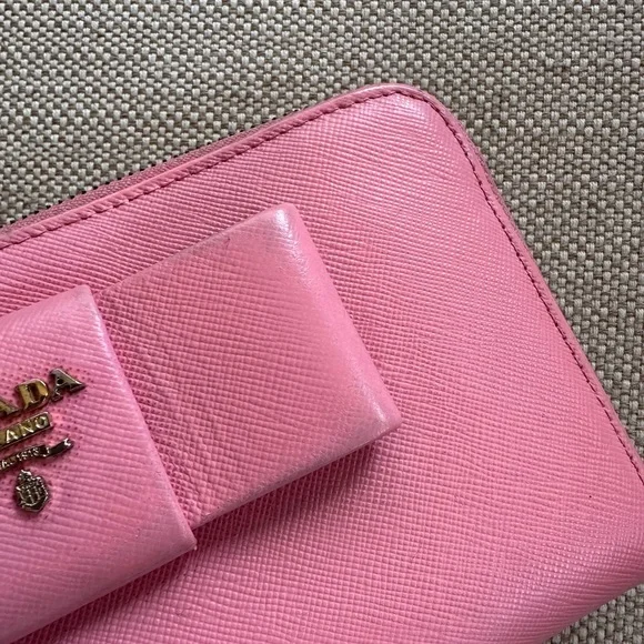 PRADA Zip around Peony Pink Saffiano Bow Wallet. - Picture 11 of 14